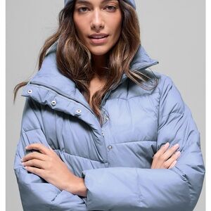 NWT ALO Gold Rush Puffer Winter Frost Jacket